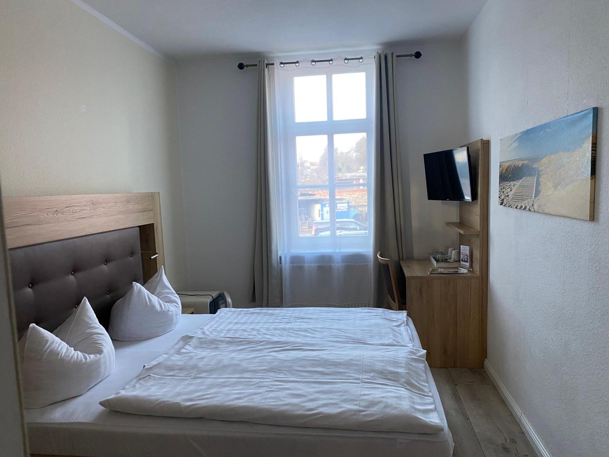 Pension Zum Alten Fährhaus Rostock Zimmer foto